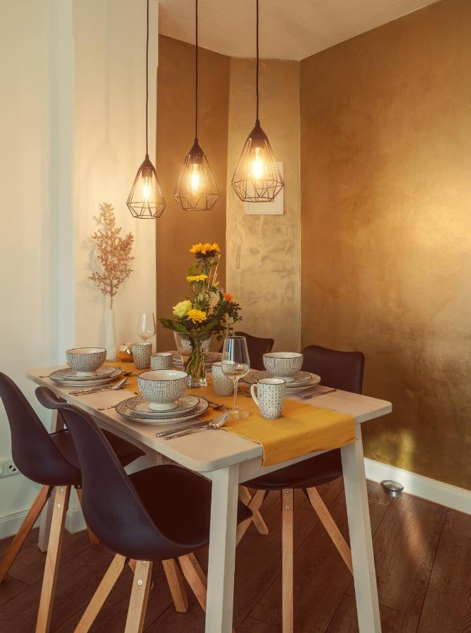 Goldrausch - Glanzvolle Ferienwohnung In Meissen Am Lutherplatz Екстер'єр фото